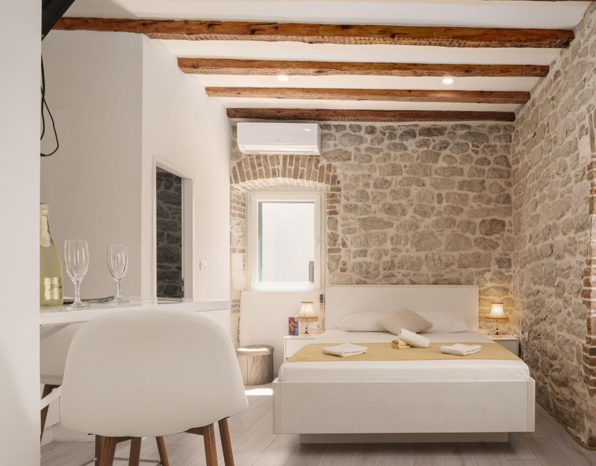 Sibenik Style Suites ภายนอก รูปภาพ