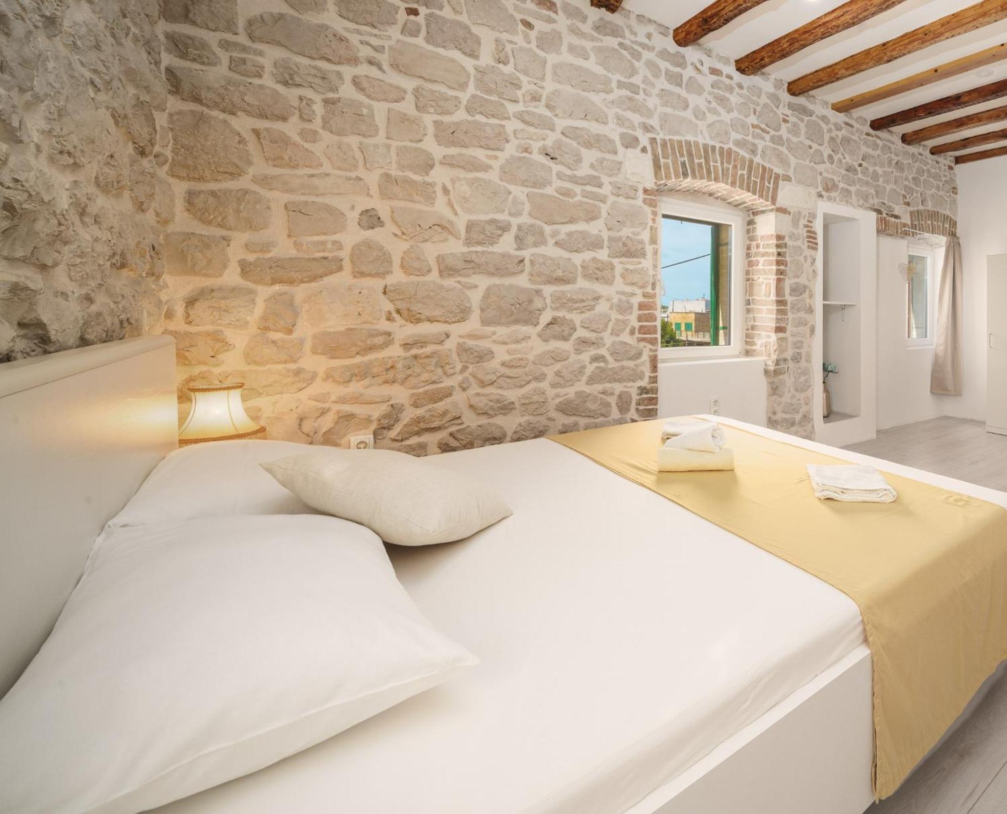 Sibenik Style Suites ภายนอก รูปภาพ